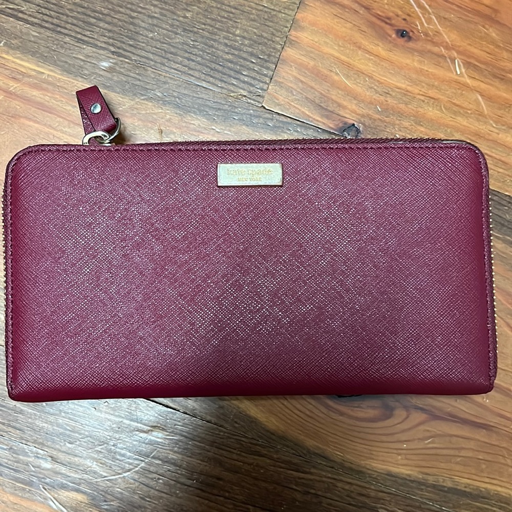 Kate Spade  ♠️ wallet